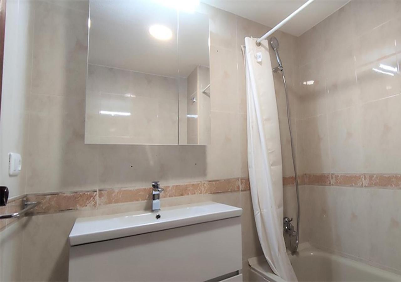 Piso Centro Ciudad Club Nautico Διαμέρισμα Τορεβιέχα Εξωτερικό φωτογραφία